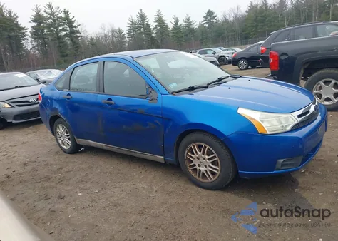 2010 Ford Focus Se z USA, uszkodzony, nr VIN 1FAHP3FN0AW272295